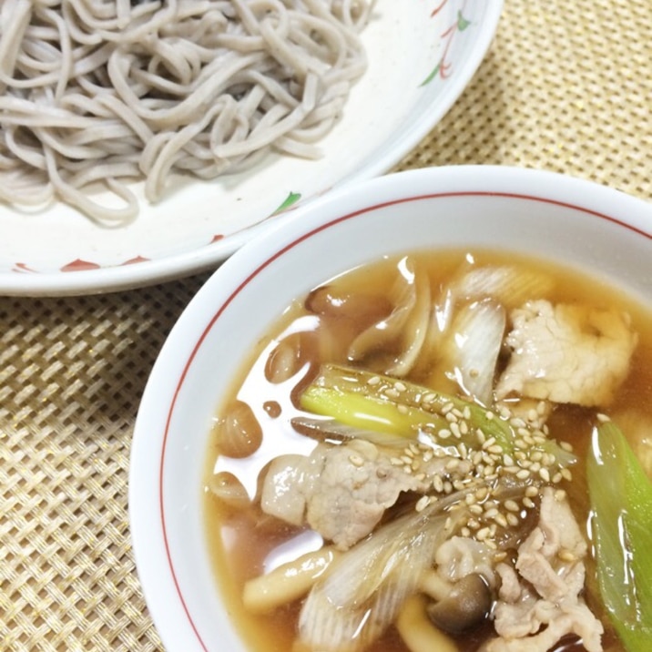 つけ麺風☆具だくさん！焦がしネギそば